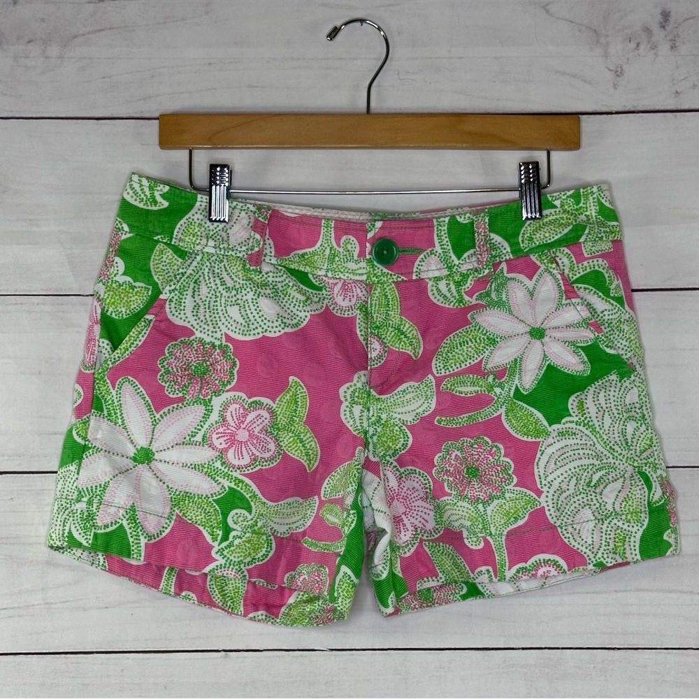 Lilly Pulitzer Pink & Green Floral Women’s‎ Shorts Size 10